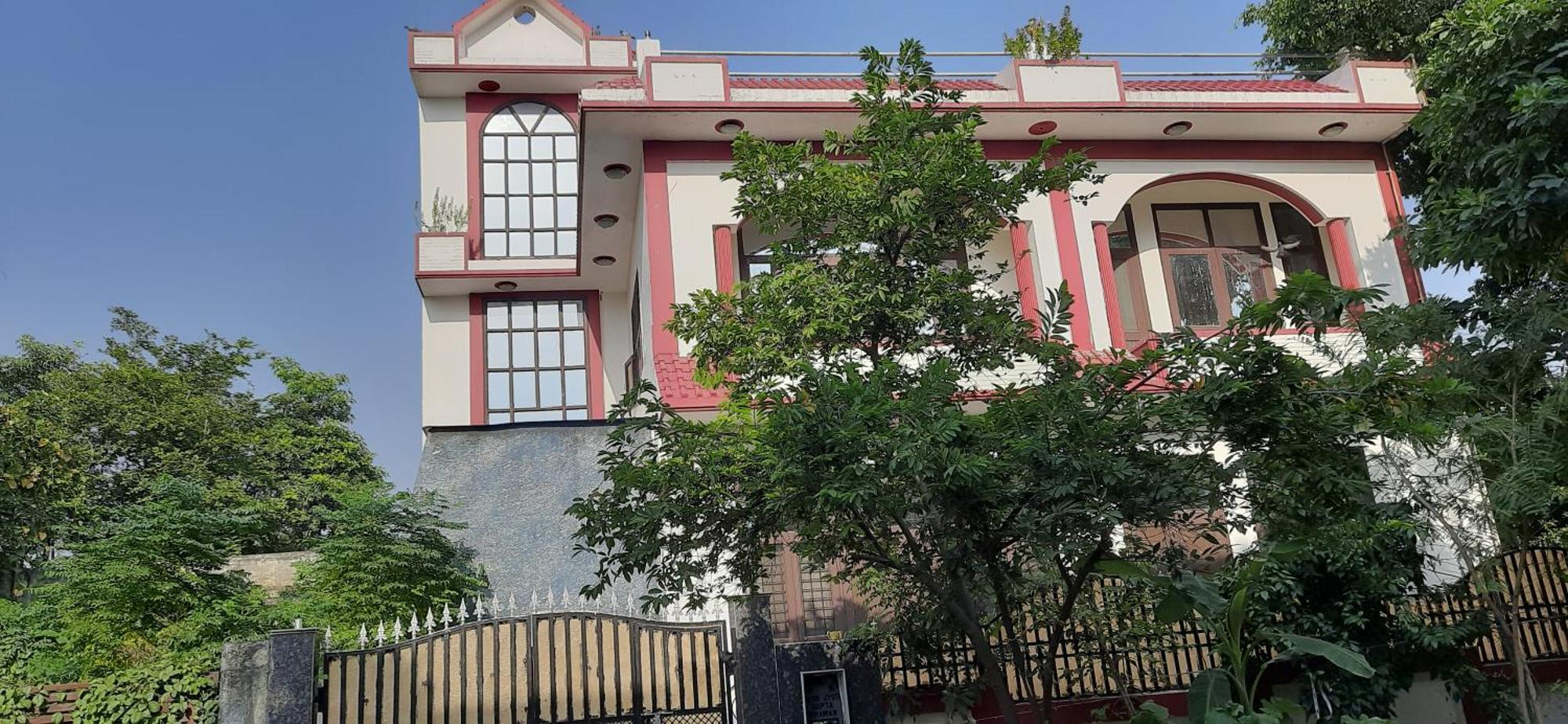 Balaji Guest House - Home Stay Большая Нойда Экстерьер фото